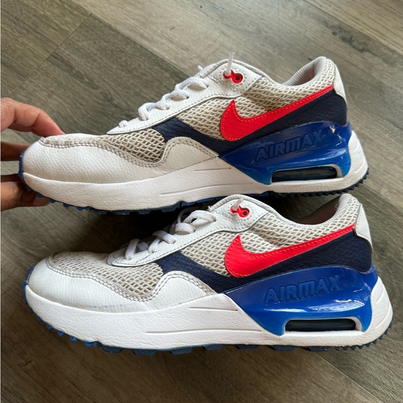 Nike Air Max SYSTM BG Boys' Sneaker - Picture 2 of 16